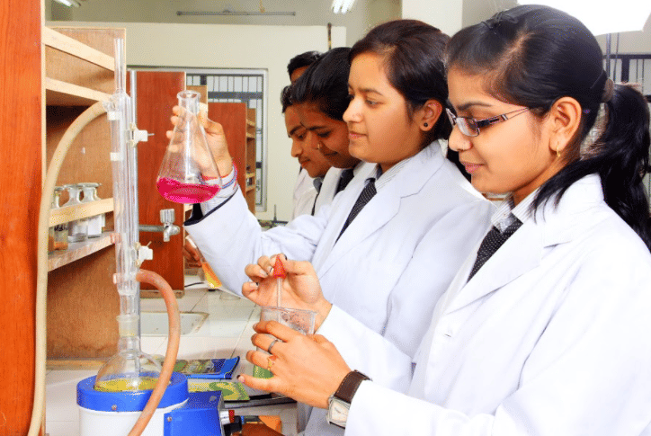 Kashi Institute of Pharmacy Varanasi Event photo 7